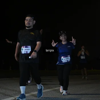 Runner Photo 7571242