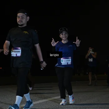 Runner Photo 7571249