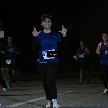 Runner Photo 7571251