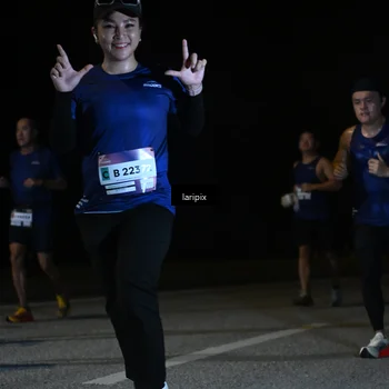 Runner Photo 7571258