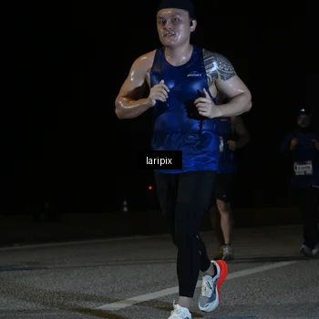Runner Photo 7571265