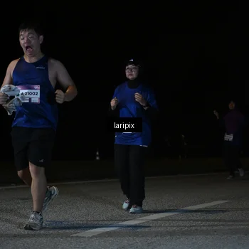 Runner Photo 7571270