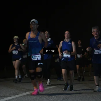 Runner Photo 7571283