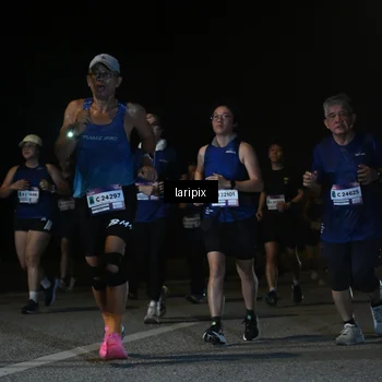 Runner Photo 7571285