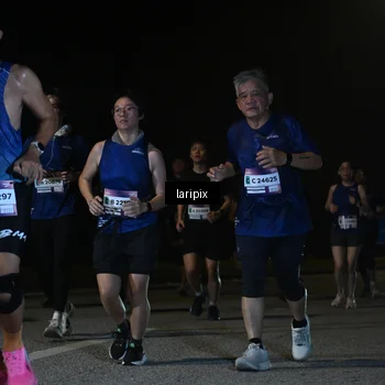 Runner Photo 7571289