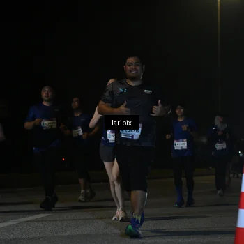 Runner Photo 7571306