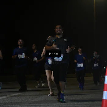 Runner Photo 7571307