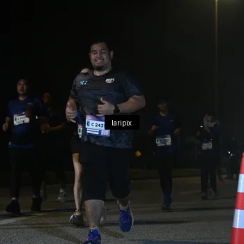Runner Photo 7571309