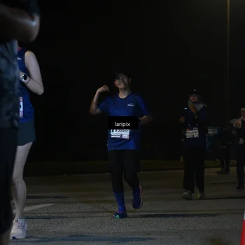 Runner Photo 7571314