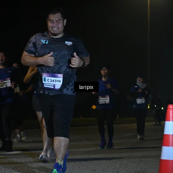 Runner Photo 7571316