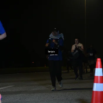Runner Photo 7571326