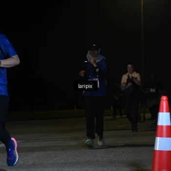 Runner Photo 7571330