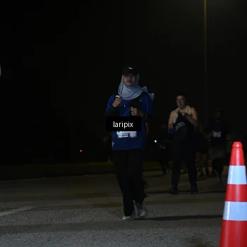 Runner Photo 7571332