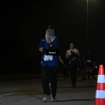 Runner Photo 7571335
