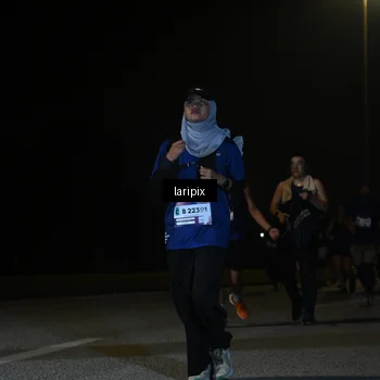 Runner Photo 7571340