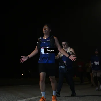 Runner Photo 7571353