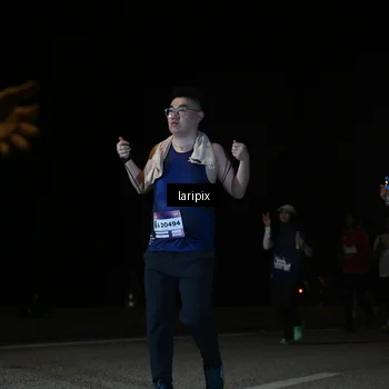 Runner Photo 7571362