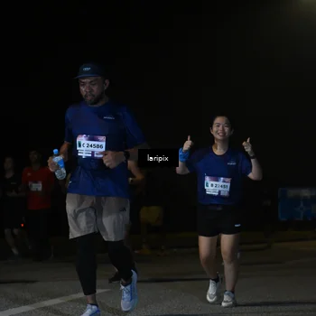 Runner Photo 7571364