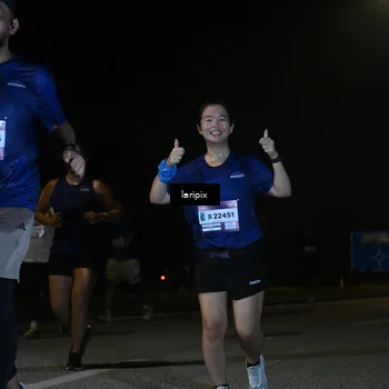 Runner Photo 7571372