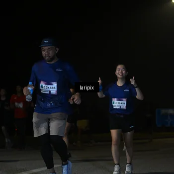 Runner Photo 7571373