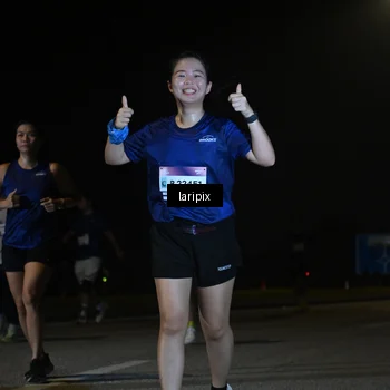 Runner Photo 7571379
