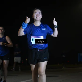 Runner Photo 7571382