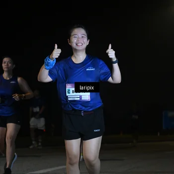 Runner Photo 7571384