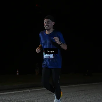 Runner Photo 7571386