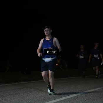 Runner Photo 7571389