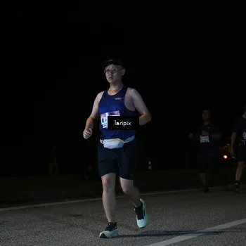 Runner Photo 7571392