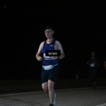 Runner Photo 7571394