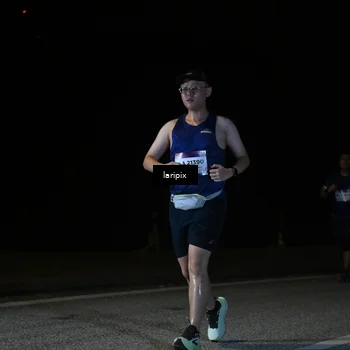 Runner Photo 7571398