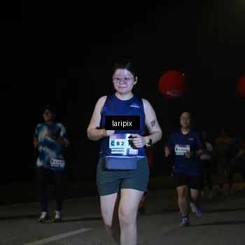 Runner Photo 7571404