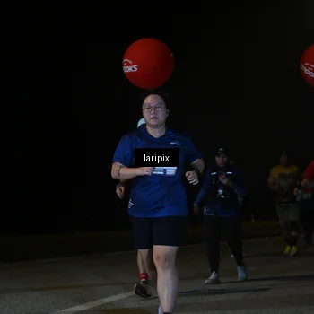 Runner Photo 7571408