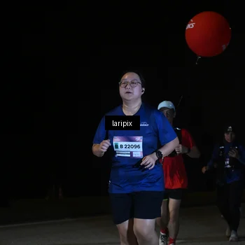 Runner Photo 7571410