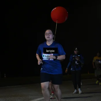 Runner Photo 7571414