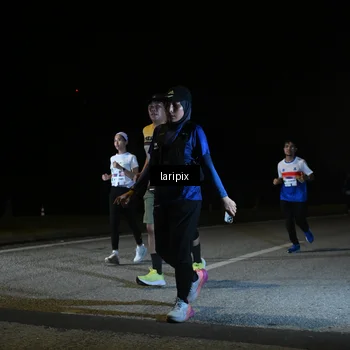 Runner Photo 7571423