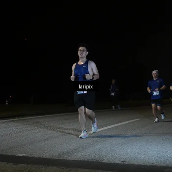 Runner Photo 7571438