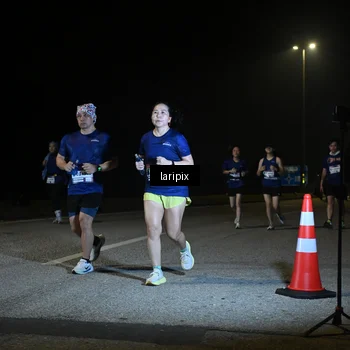 Runner Photo 7571445