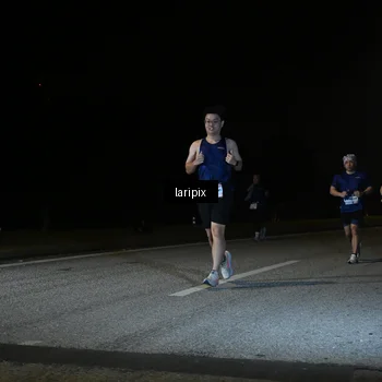 Runner Photo 7571447