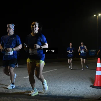 Runner Photo 7571449