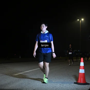 Runner Photo 7571459