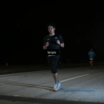 Runner Photo 7571472