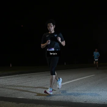 Runner Photo 7571476