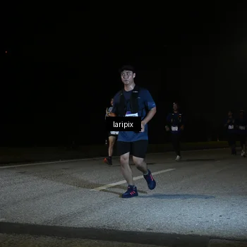 Runner Photo 7571478