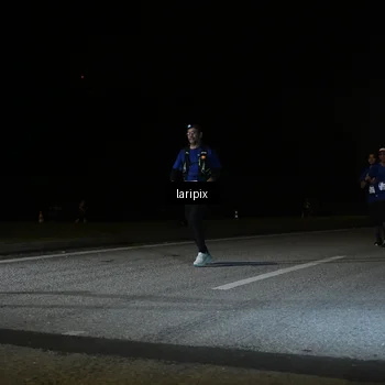 Runner Photo 7571481
