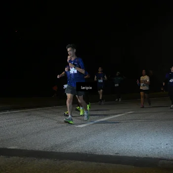 Runner Photo 7571680