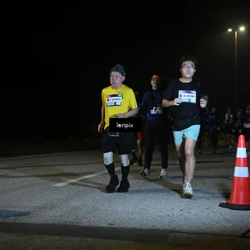 Runner Photo 7571773