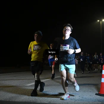 Runner Photo 7571801
