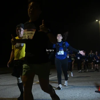 Runner Photo 7571825